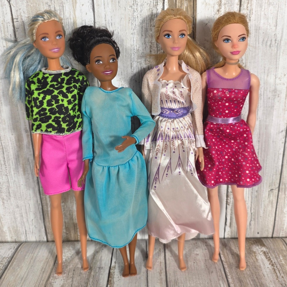 Mattel Barbie & Friends Fashion Doll Lot of 4 Assorted Outfits and Styles